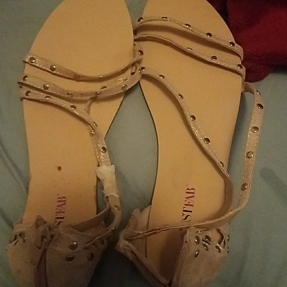 Sandal